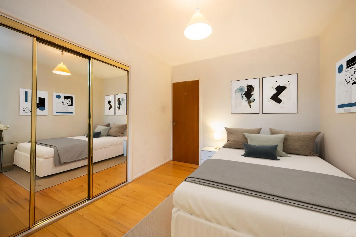 Amazing 2Bed In Canary Wharf London 0*,